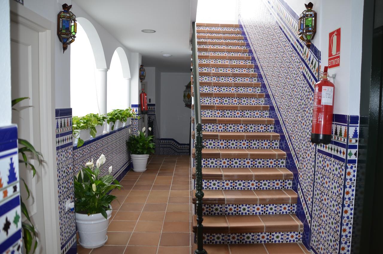 Hotel Dona Lina Seville Ngoại thất bức ảnh